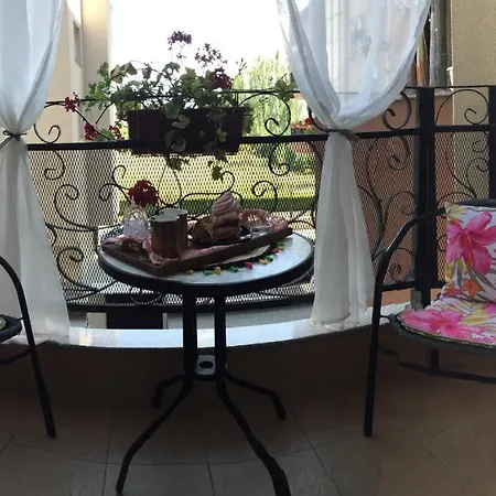 Apartment Amour